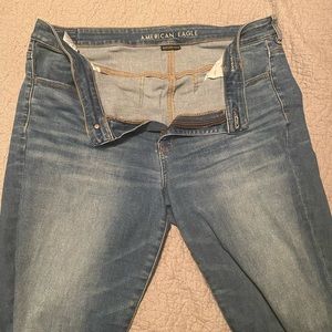 American Eagle Hi Rise Jegging Ne(x)t level stretch- size 18 regular